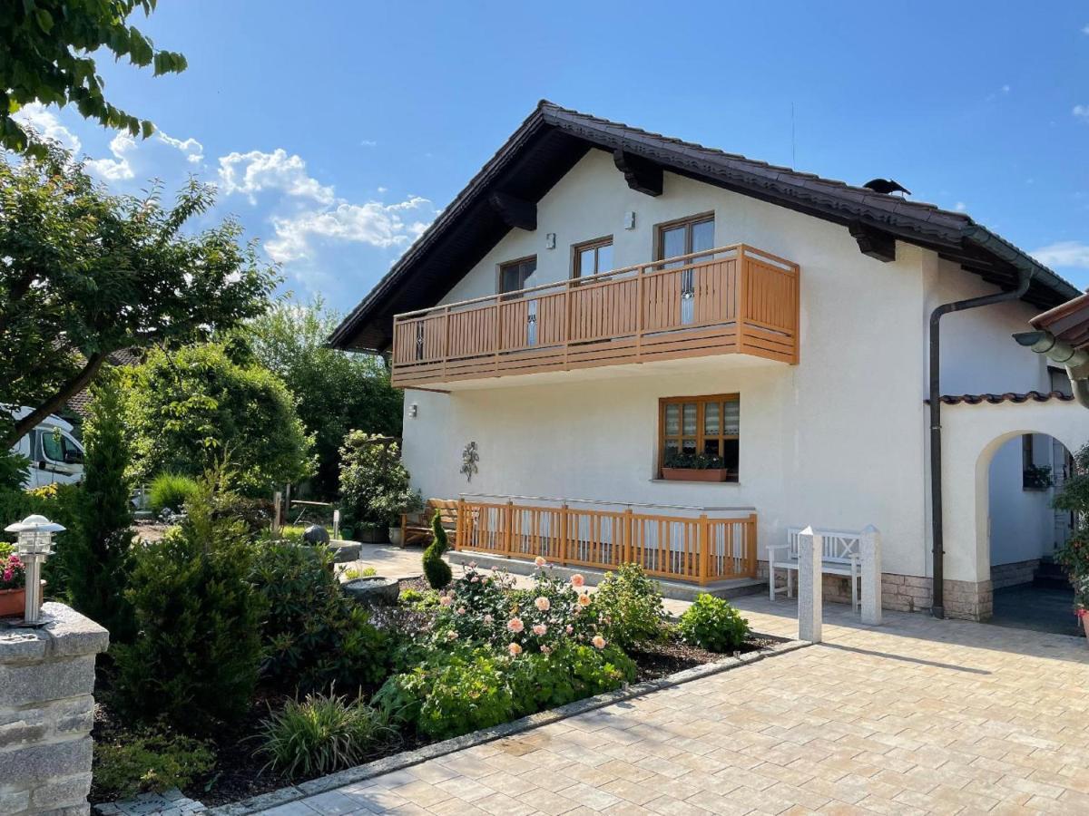 Apartment-Ferienwohnung Penzkofer Zandt Exteriör bild